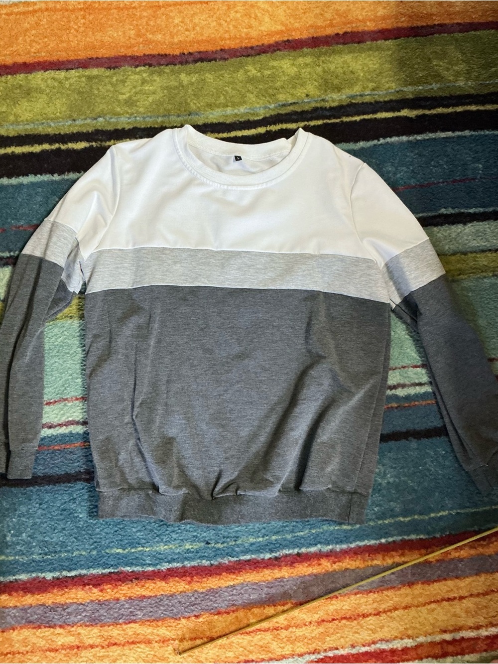 Women's Colorblock Crewneck Sweatshirt - White & Gray Sz Large